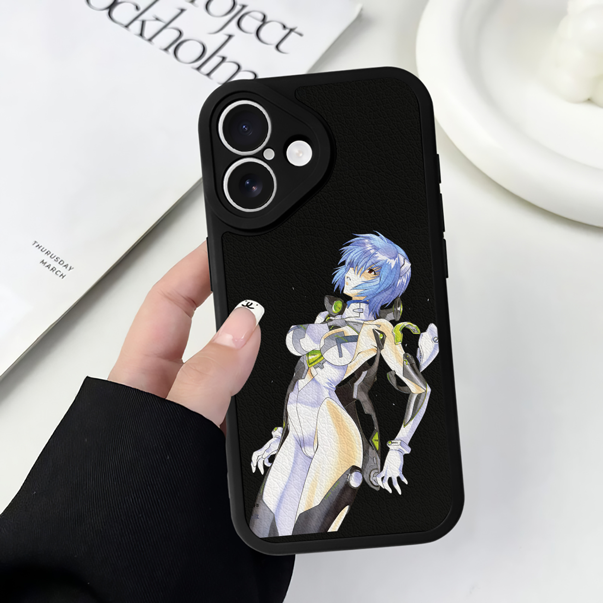 （画像用） EVA 新世紀エヴァンゲリオン 【iPhone 16シリーズ対応】シリコンスマホケース（レザー調） 材質：シリコン